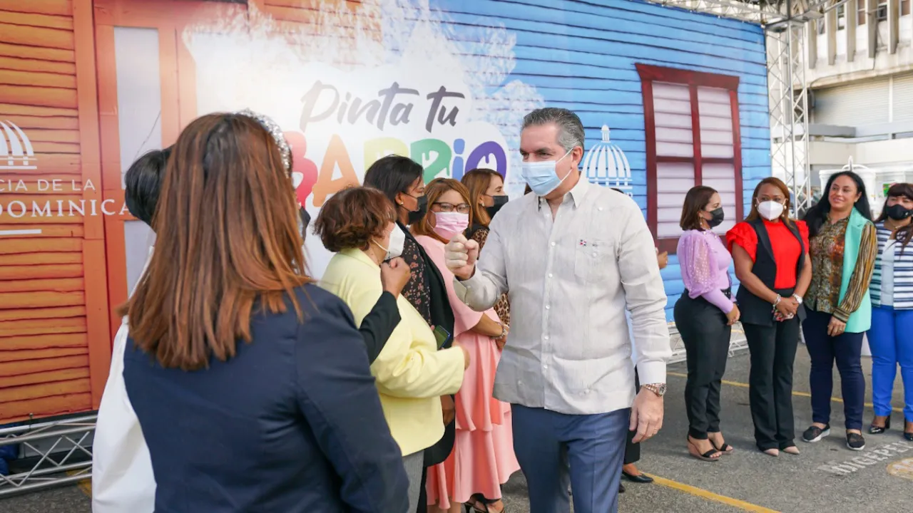 dgcp-publica-informe-sobre-licitacion-de-“pinta-tu-barrio-en-navidad”-del-propeep