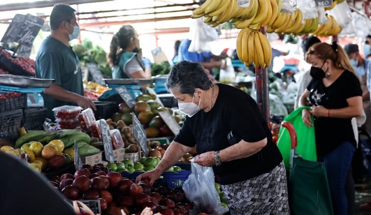ciudadanos-opinan-acerca-de-los-precios-de-la-canasta-basica