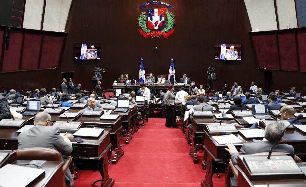 camara-de-diputados-recibe-informe-sobre-estado-de-emergencia-por-fiona