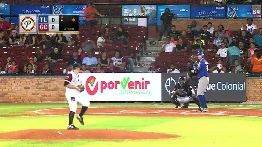 charles-leblanc-pega-jonron-y-los-tigres-mantienen-su-invicto-en-lidom