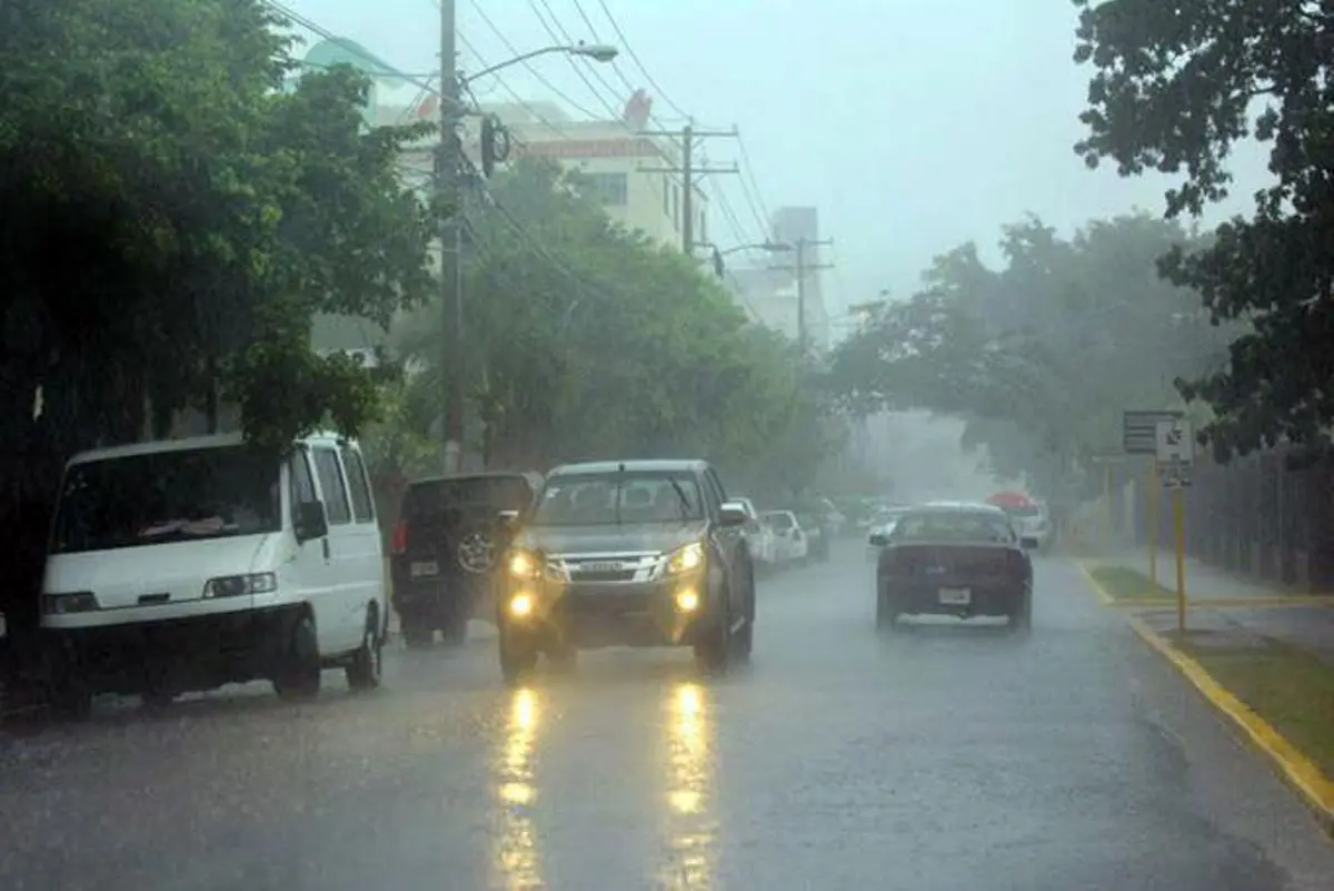 aguaceros-en-la-tarde-hacia-el-interior-del-pais,-sigue-el-calor