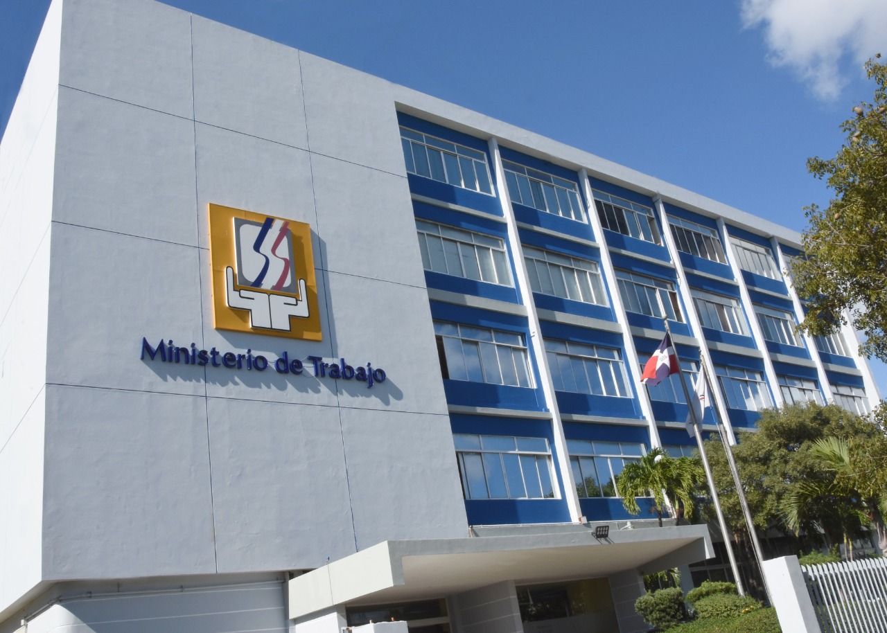 ministerio-de-trabajo-invita-a-jornadas-de-empleo-para-san-pedro-y-barahona 