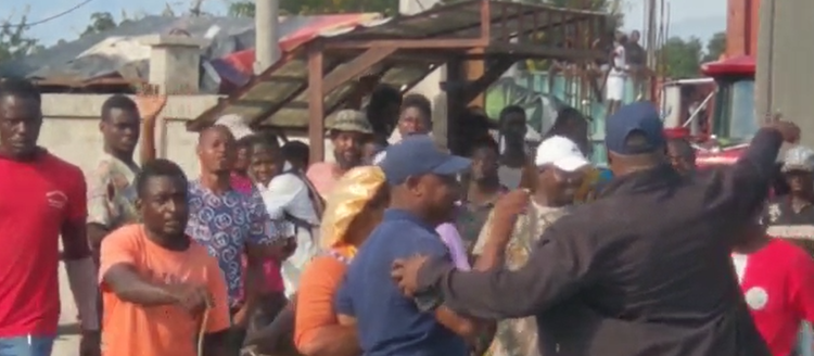 militares-incautan-motos-y-los-regresan-sin-gasolina,-segun-manifestantes
