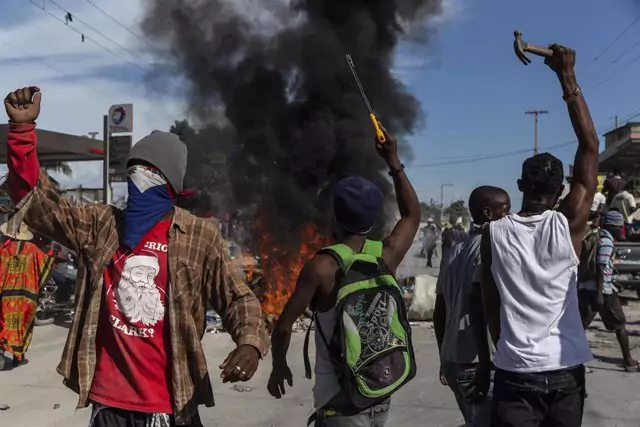 dos-pandillas-haitianas-entran-en-guerra-y-matan-12-personas
