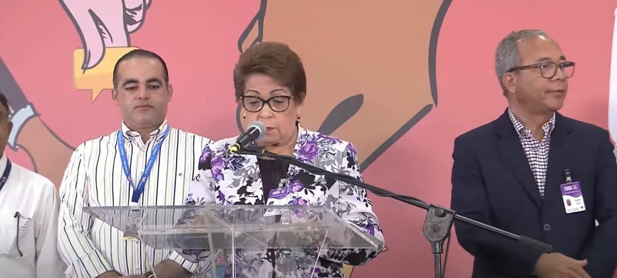 menores-que-vayan-a-cumplir-18-anos-en-2024-podran-votar-en-consulta-del-pld