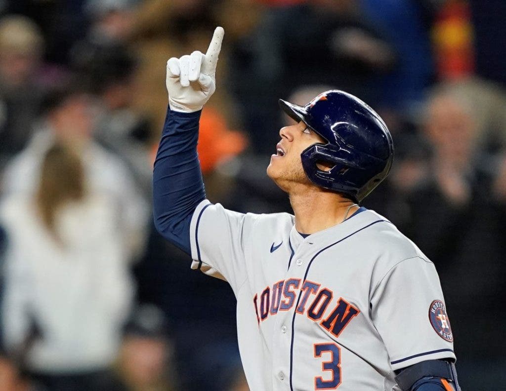 dominicano-jeremy-pena-gana-premio-mas-valioso