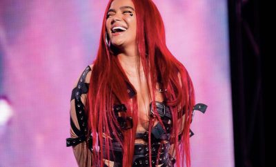 mujer-da-a-luz-durante-concierto-de-karol-g;-la-cantante-la-visita-al-hospital