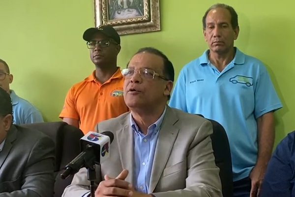 conatra-pone-18-mil-autobuses-a-disposicion-de-minerd-para-transporte-escolar