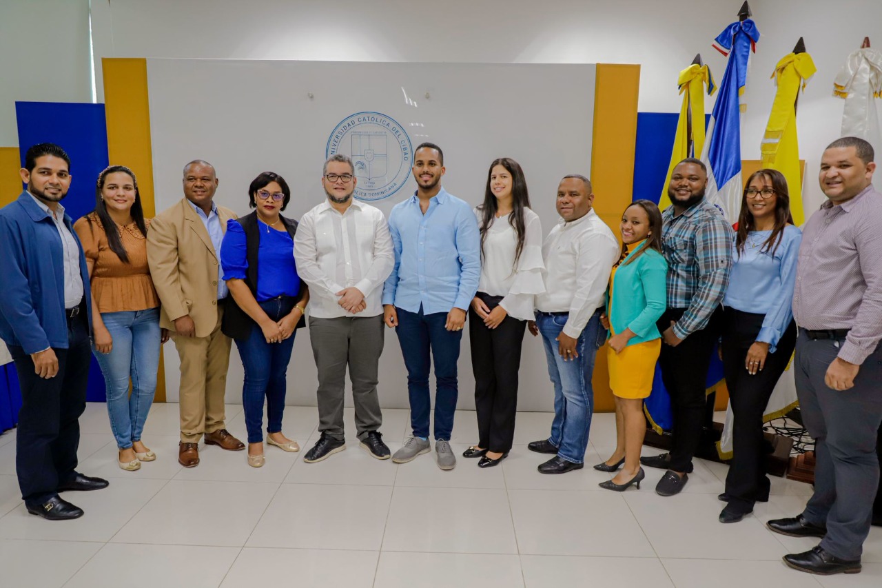 ministerio-de-la-juventud-y-feda-apoyan-a-jovenes-para-estudiar-en-costa-rica