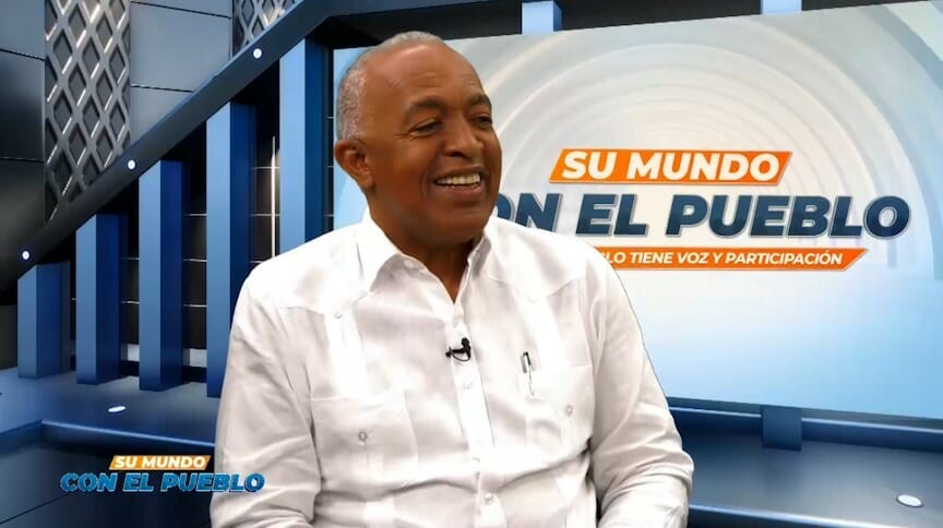 bertico-santana-presenta-candidatura-a-alcalde-por-sde