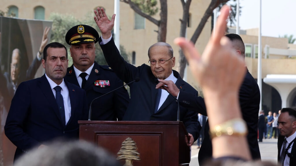 presidente-del-libano-renuncia-a-su-cargo-y-disuelve-el-gobierno