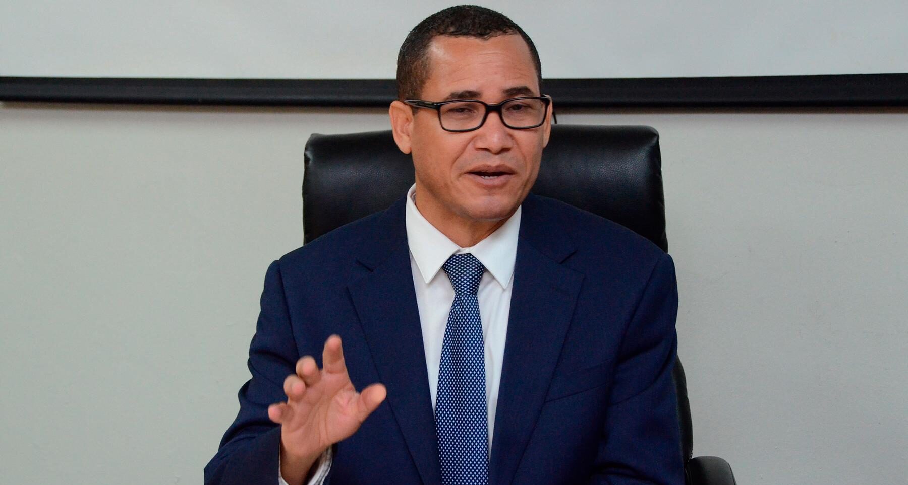eddy-olivares-asegura-prm-no-inicio-campana-electoral