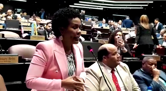diputada-fiordaliza-peguero-renuncia-del-prd