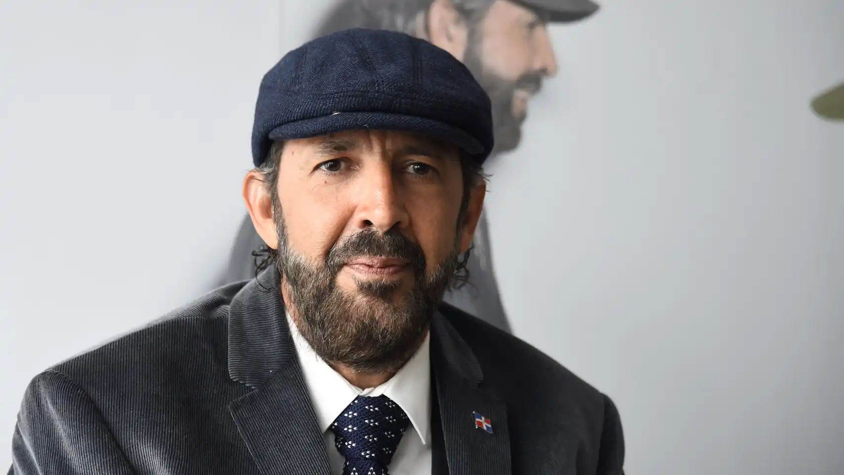 juan-luis-guerra-denuncia-el-robo-de-equipos-en-el-aeropuerto-de-bogota