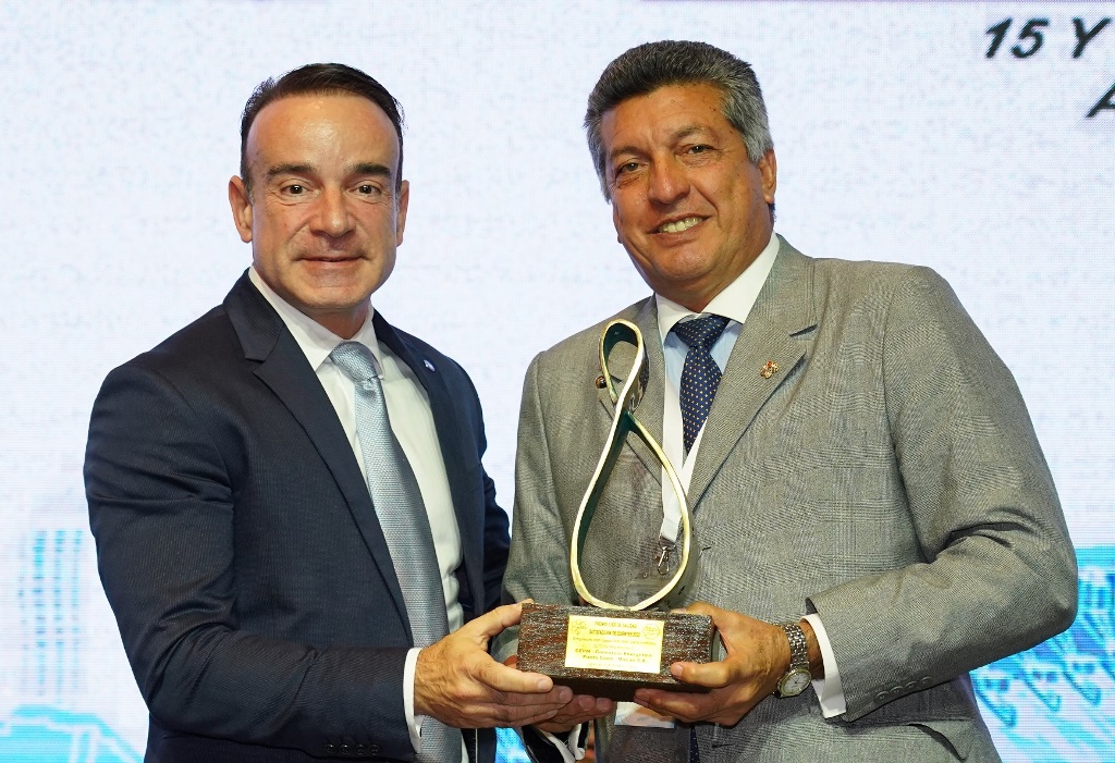 cepm-recibe-reconocimiento-por-calidad-de-suministro-electrico-en-la-zona-este
