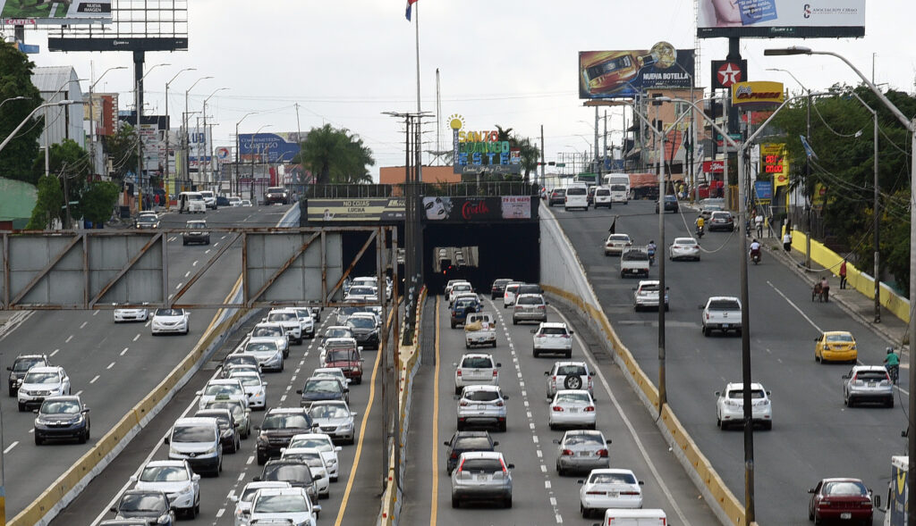 obras-publicas-cierra-tuneles-y-elevados-en-el-gsd-por-mantenimiento