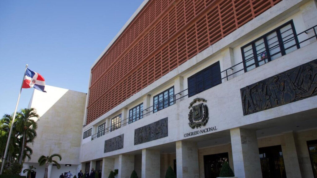 legisladores-esperan-soluciones-a-crisis-haitiana-emanen-del-sica
