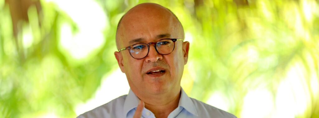 francisco-dominguez-brito:-“ley-de-fideicomiso-publico-privatizaria-el-gobierno”