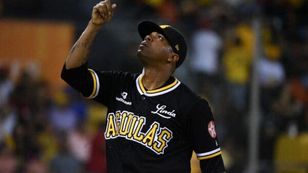 las-estrellas-provoca-cuadruple-empate-en-semifinal-beisbol