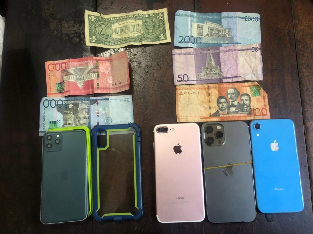 apresan-dos-hombres-por-robo-en-la-via-publica;-le-ocupan-motocicleta