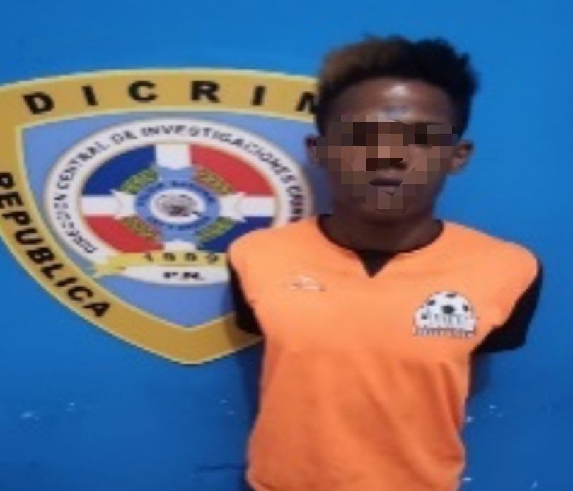 arrestan-a-“la-pajarita”,-acusado-de-diversos-robos-en-residencias-de-santiago