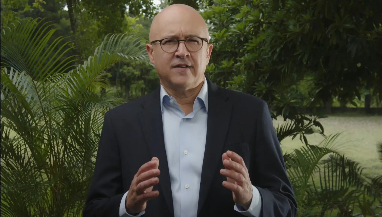 dominguez-brito-presenta-candidatura-a-presidencia-del-pld