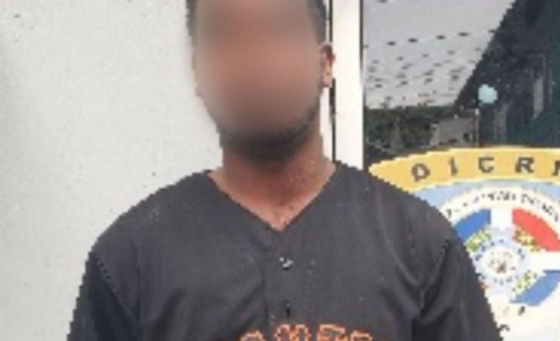 arrestan-acusado-robar-11-celulares-y-mas-de-rd$170-mil-en-una-tienda-en-santiago