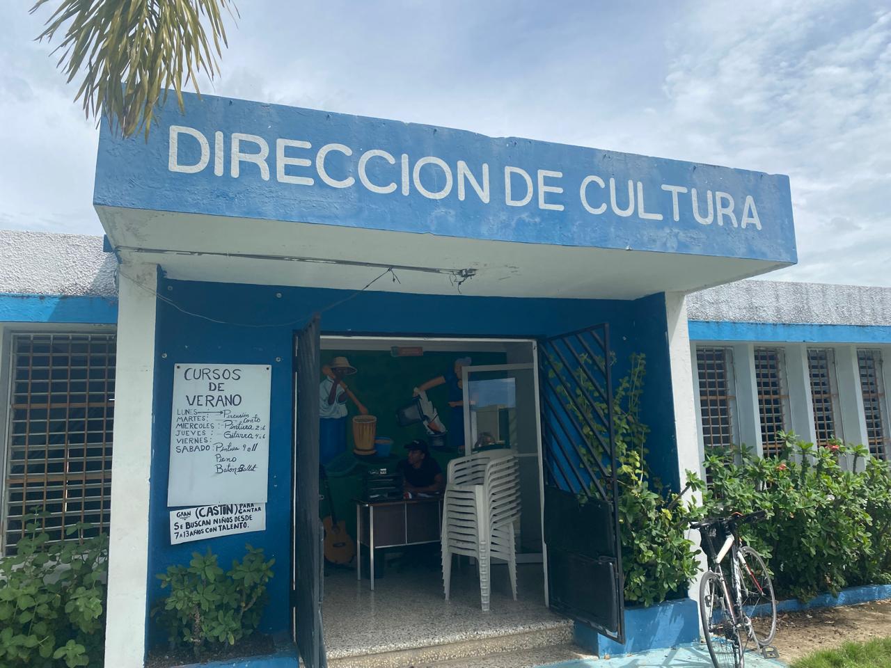 karen-serrata-pide-mas-apoyo-a-la-cultura-en-el-municipio-de-los-alcarrizos