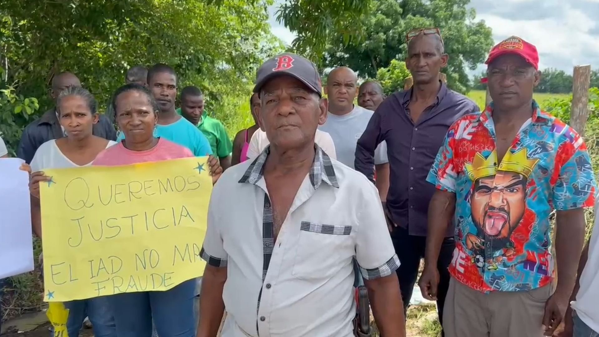 residentes-denuncian-amenaza-de-desalojo-en-pueblo-nuevo