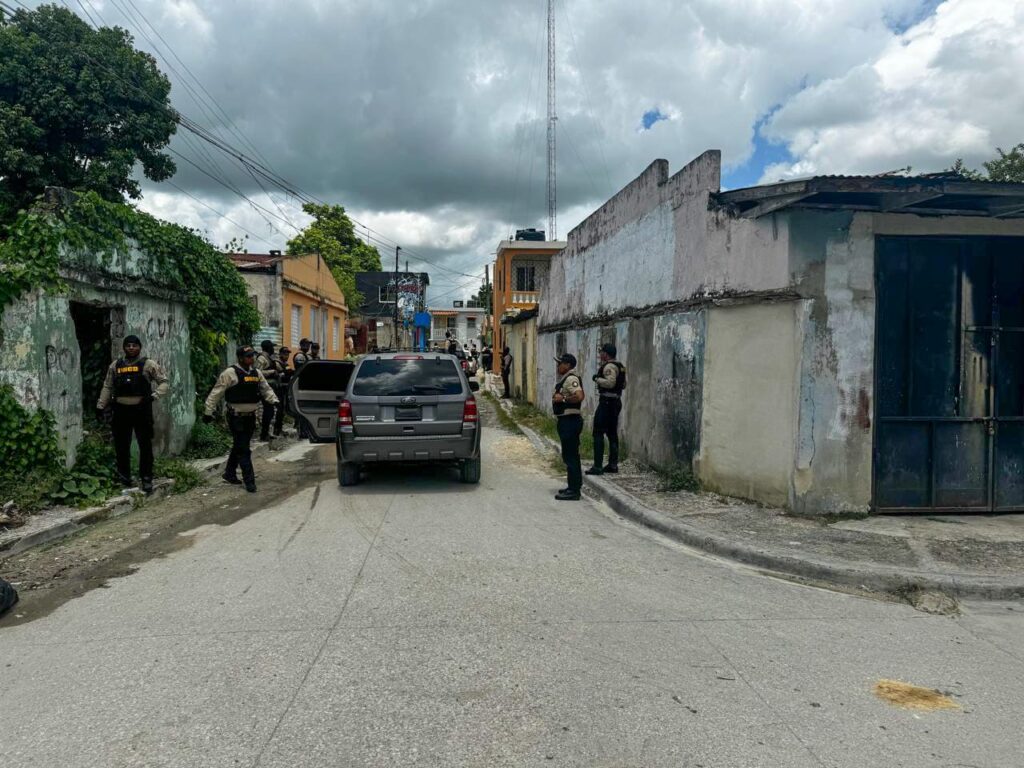 dncd-decomisa-sustancias-prohibidas-y-detiene-a-11-personas-en-operativo