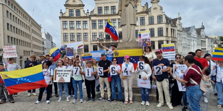 venezolanos-en-bruselas-se-unen-a-jornada-de-protesta-convocada-por-la-oposicion