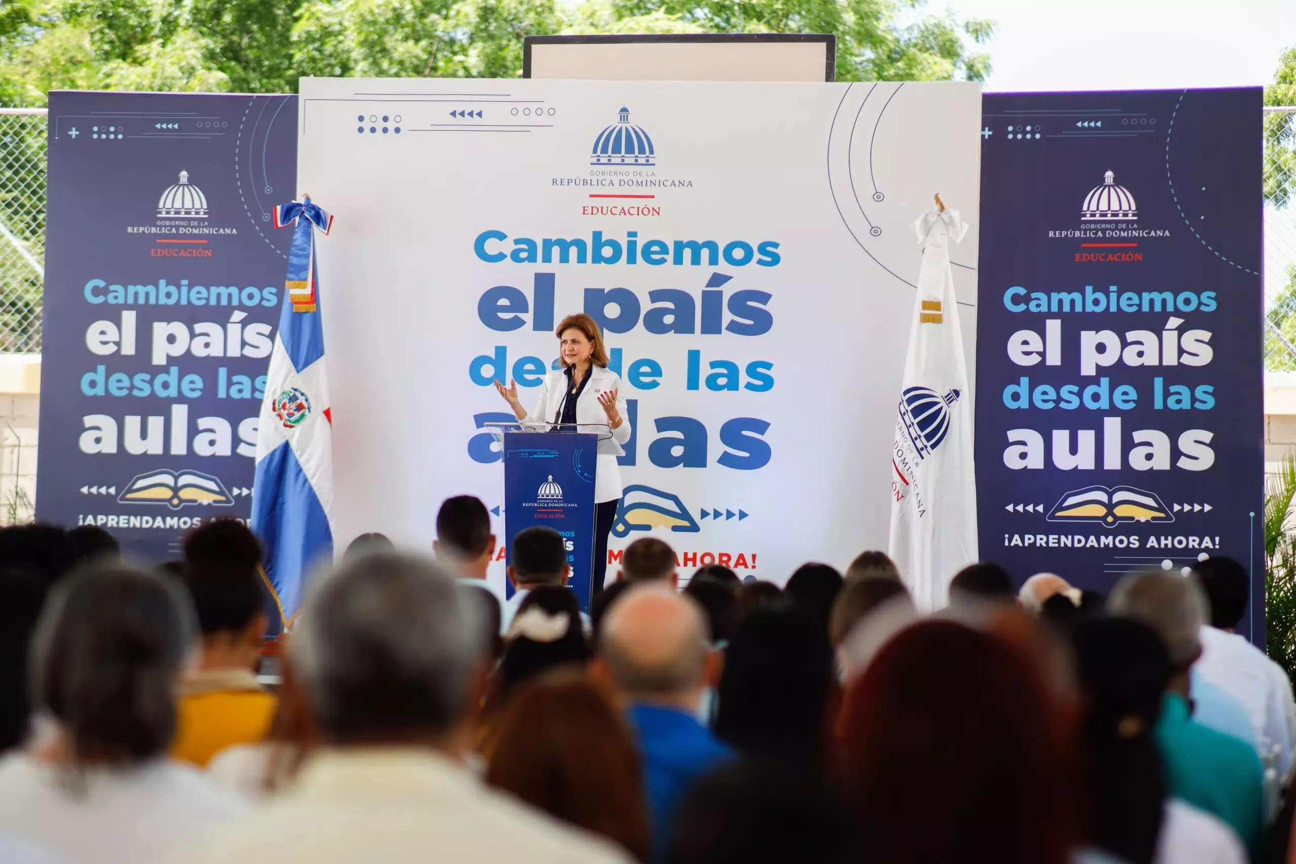 raquel-pena-insta-a-maestros-a-evaluar-su-desempeno-a-traves-del-progreso-de-estudiantes