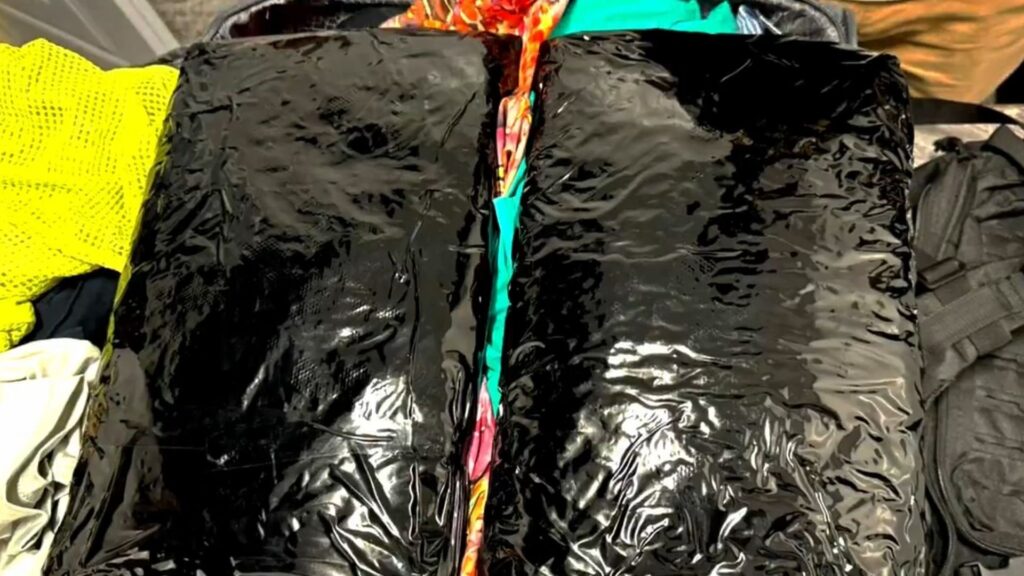 video:-incautan-mas-de-4-kilogramos-de-cocaina-en-el-aila