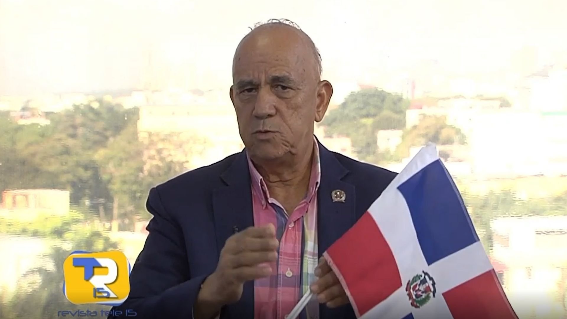 video:-lider-politico-asegura-abinader-esta-“obsesionado”-con-reformar-la-constitucion