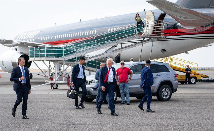desvian-el-avion-de-trump-por-un-problema-mecanico