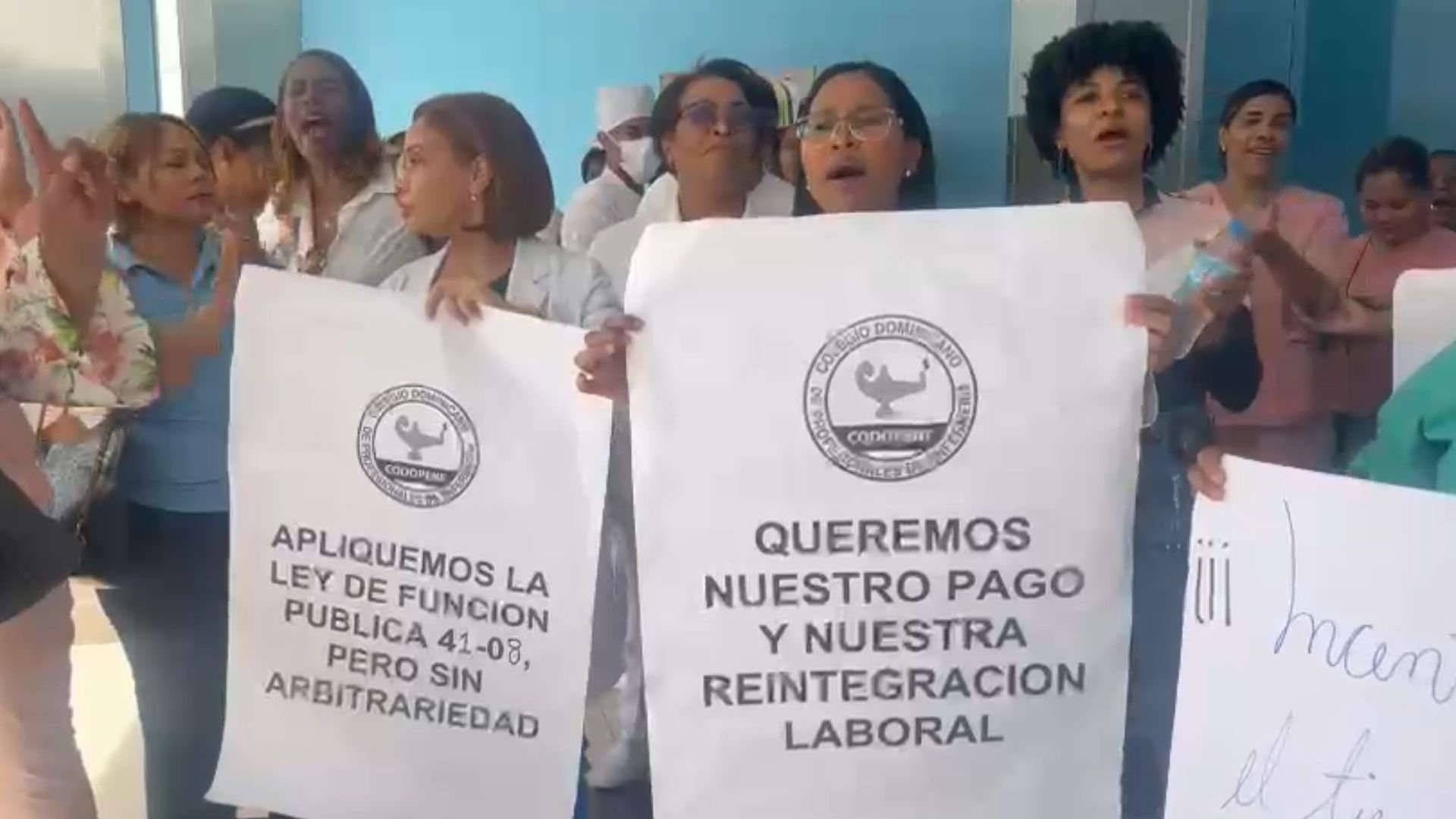 enfermeras-en-santiago-realizan-paro-de-labores-por-4-horas-en-demanda-de-aumento-salarial