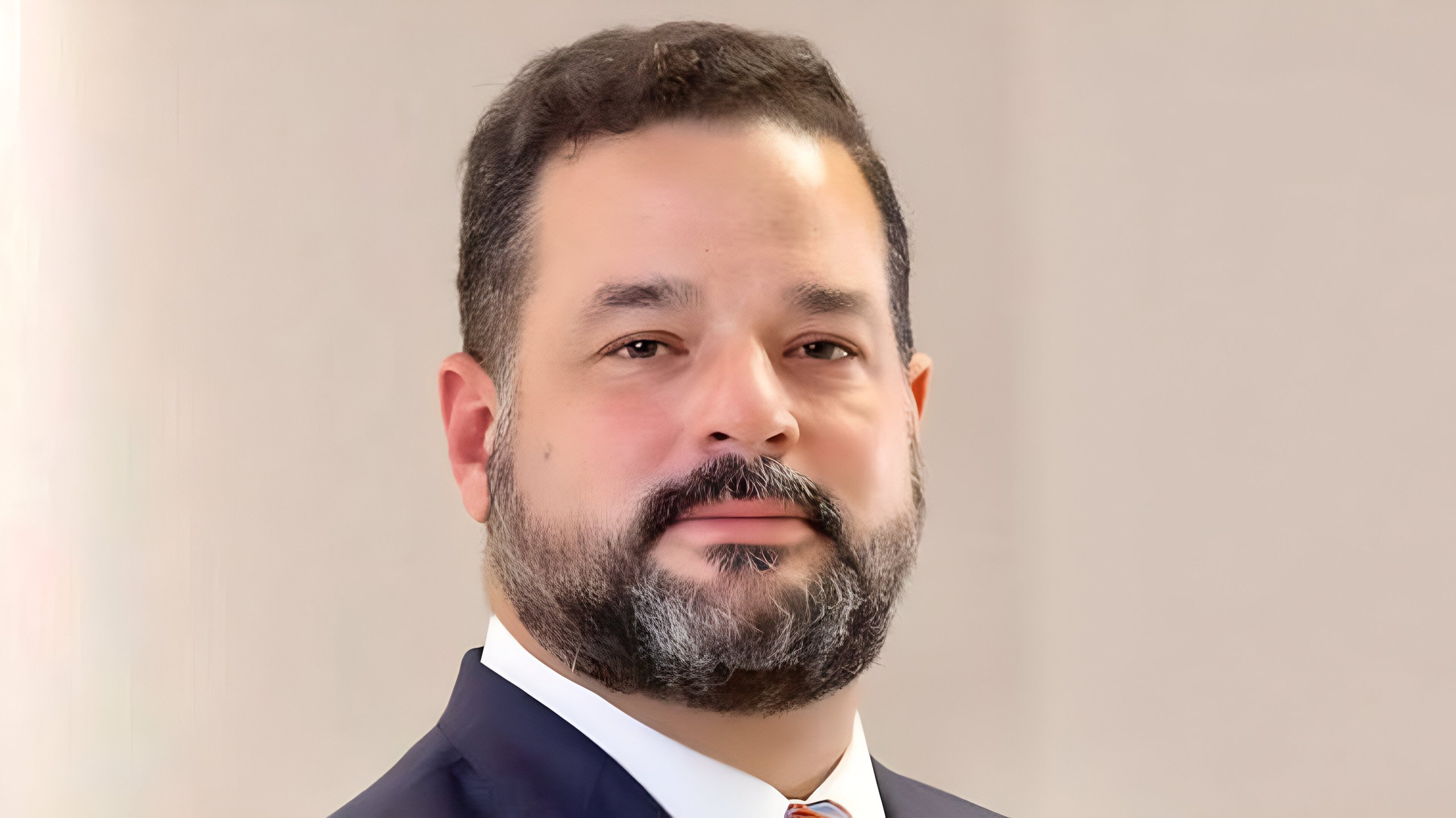 ministro-de-medio-ambiente-asume-cargo-dispuesto-a-trabajar-por-un-futuro-mas-verde