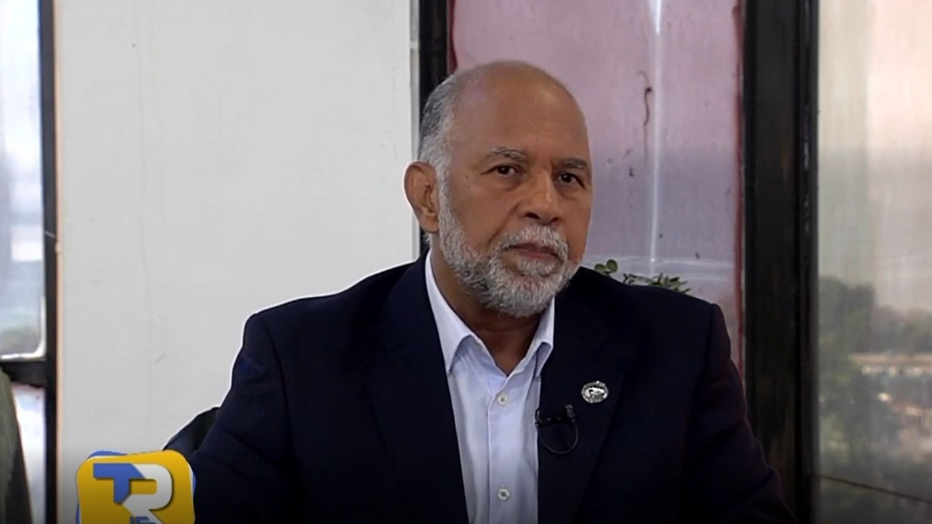video:-adp-inicia-ano-escolar-sin-aulas,-mobiliario-ni-condiciones-para-impartir-docencia