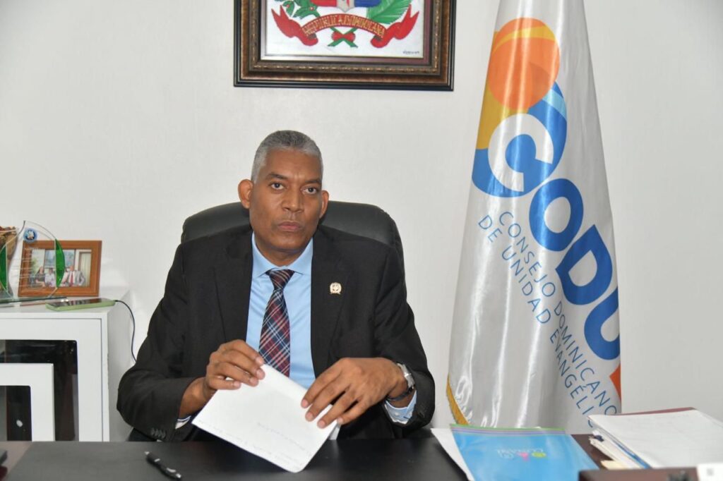 codue-apoya-reforma-constitucional-para-que-ahorros-se-inviertan-en-obras-sociales