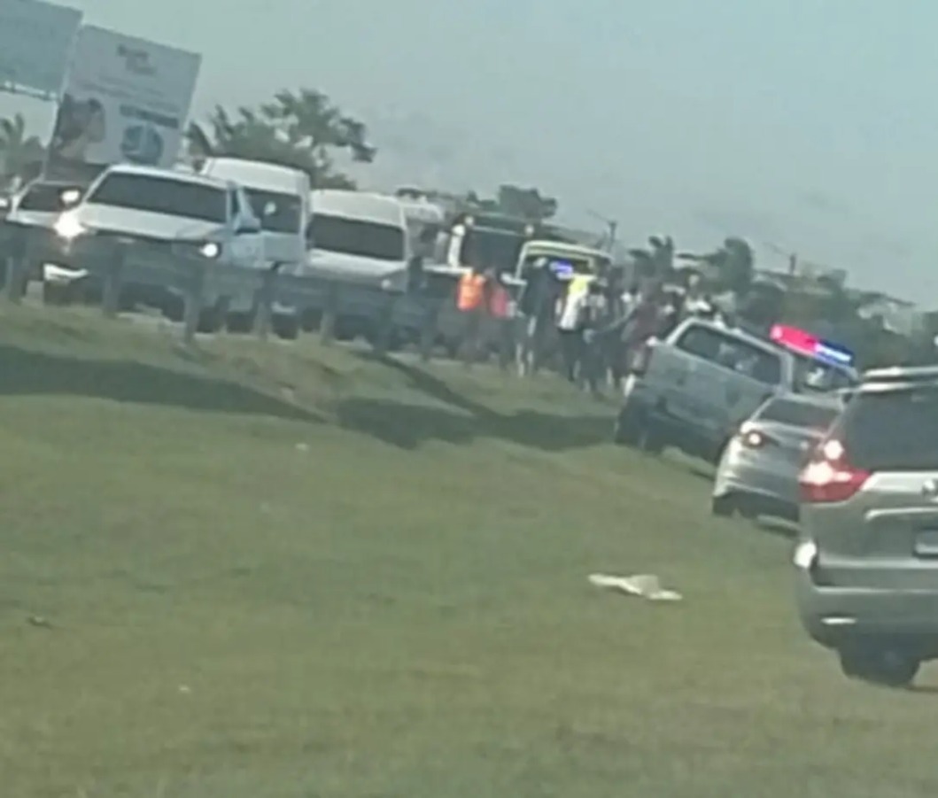 mujer-pierde-sus-piernas-tras-aparatoso-accidente-de-transito-en-punta-cana