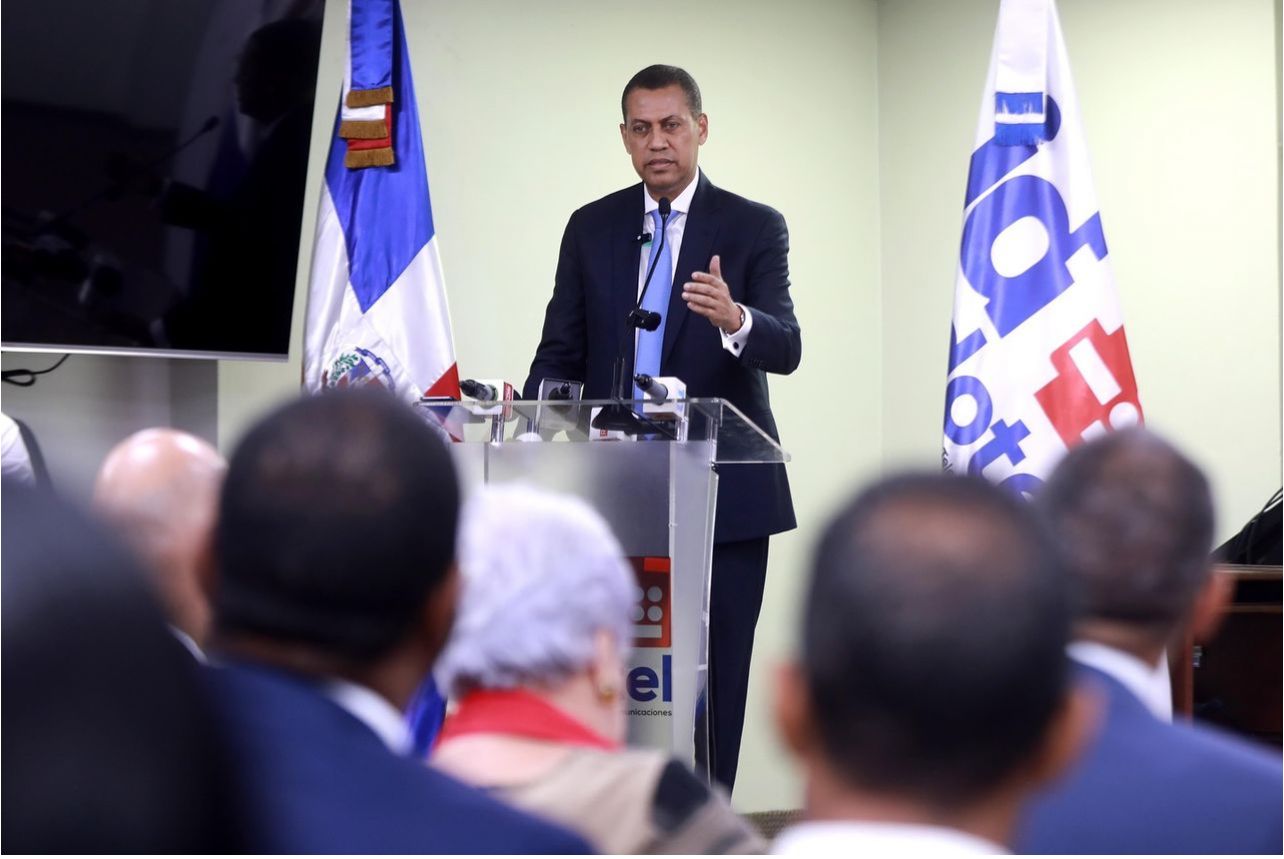 guido-gomez-mazara-realiza-primeras-designaciones-en-indotel