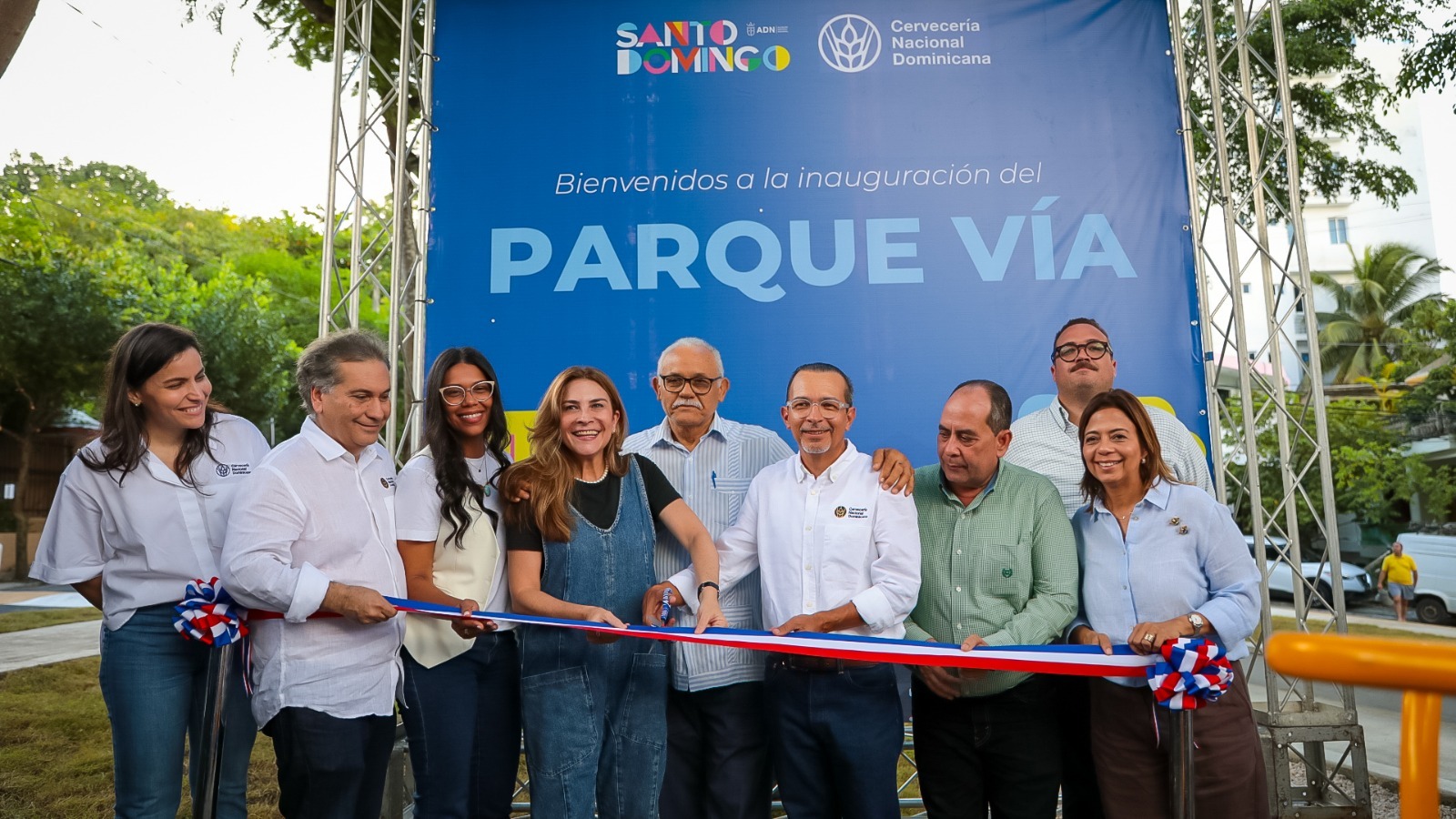 alcaldia-dn-y-cerveceria-inauguran-el-parque-via-en-los-rios