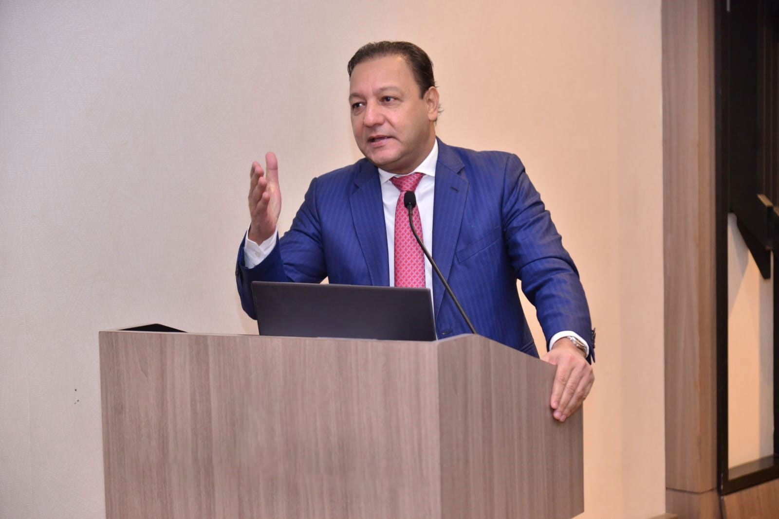 abel-martinez:-“la-crisis-migratoria-haitiana-en-republica-dominicana-es-un-desafio-inminente-para-la-nacion”