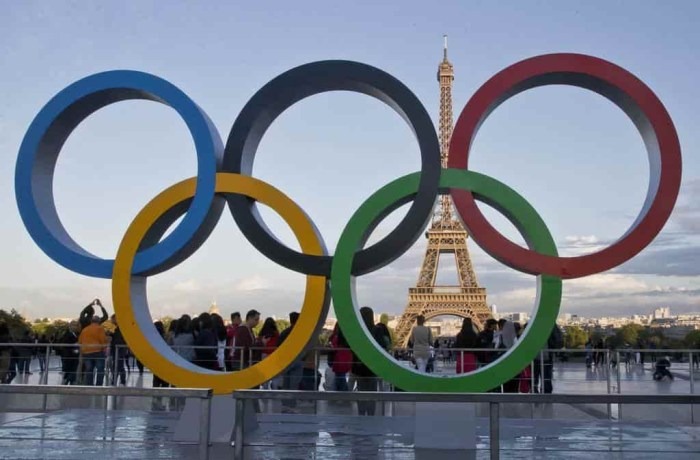 los-anillos-olimpicos-permaneceran-en-la-torre-eiffel,-anuncia-la-alcaldesa-de-paris