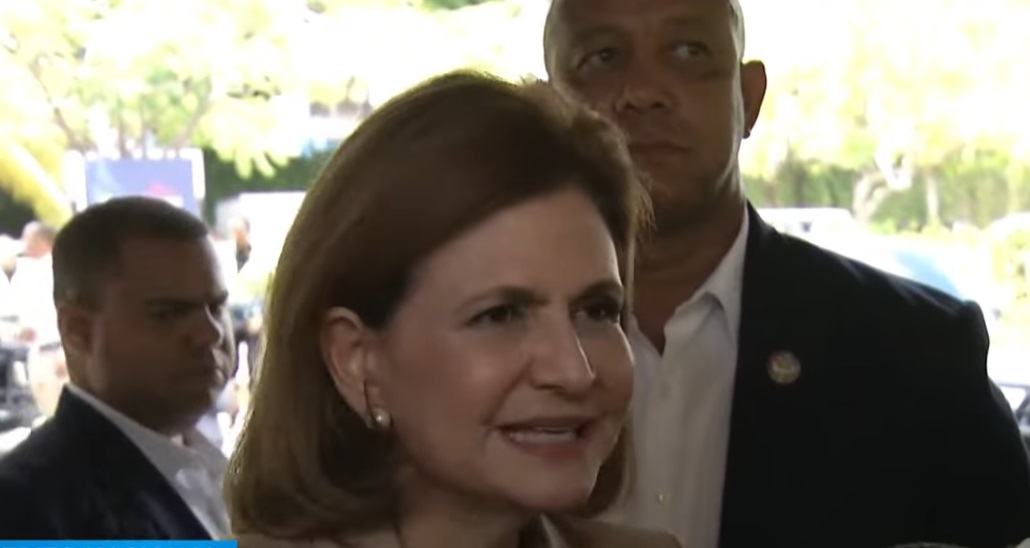reportaje-vicepresidenta-raquel-pena-da-la-cara-en-una-de-las-semanas-mas-dificil-que-ha-tenido-el-gobierno