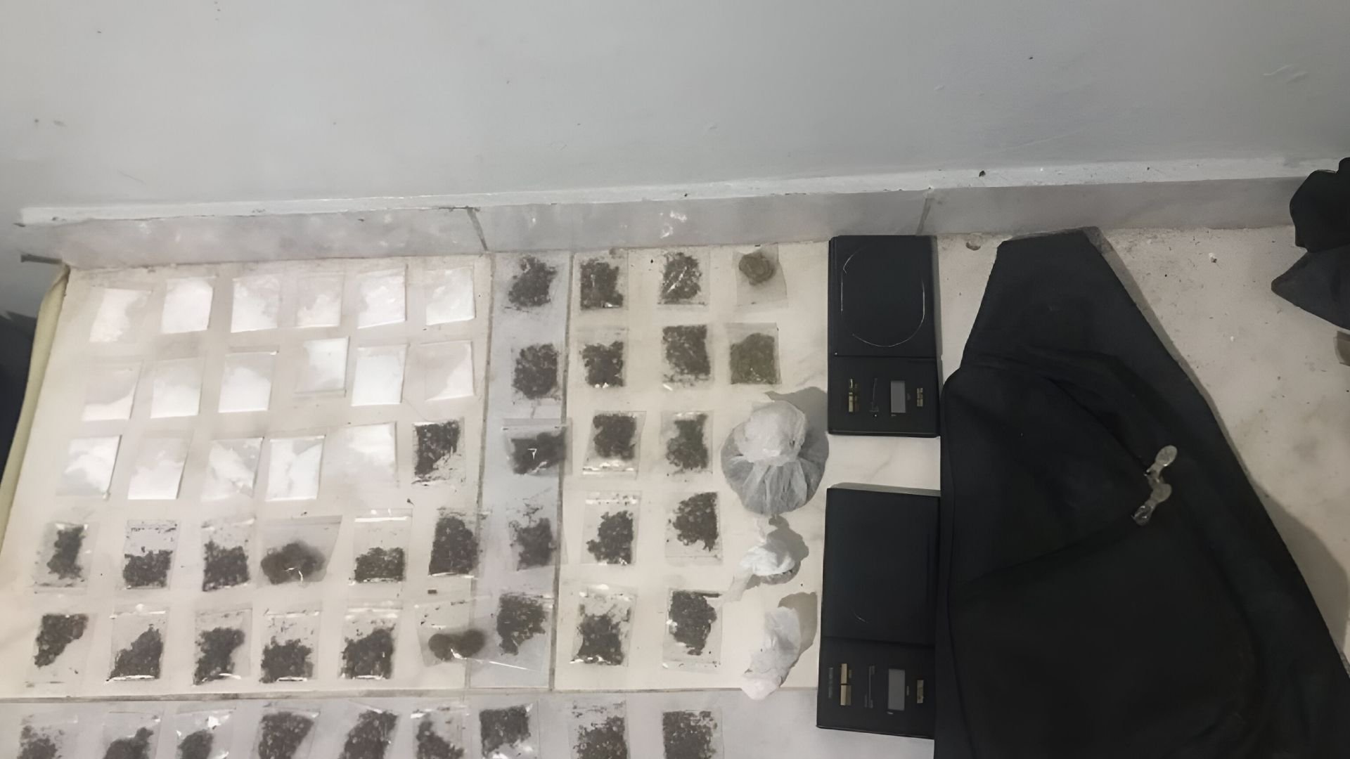 policia-desmantela-centro-de-distribucion-de-sustancias-narcoticas-en-sde