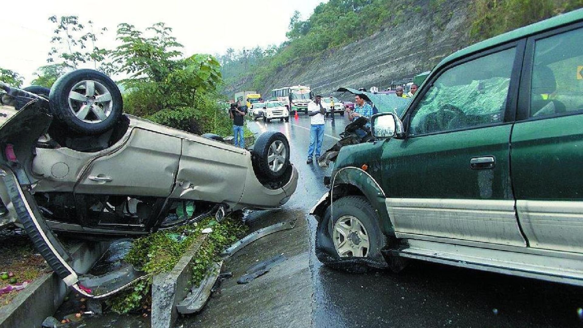 accidentes-de-transito-siguen-manchando-de-sangre-las-carreteras-del-pais