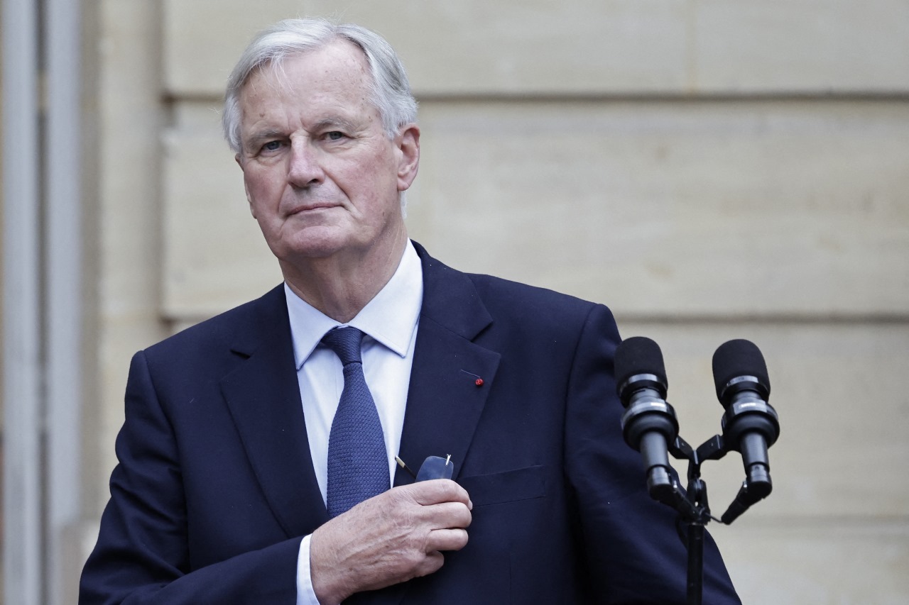 el-nuevo-primer-ministro-de-francia-inicia-el-dificil-reto-de-formar-gobierno