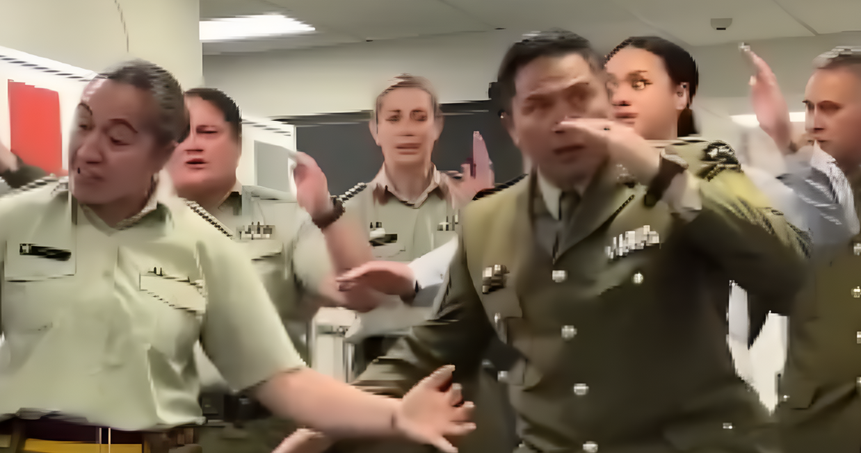 asi-es-el-baile-de-guerra-de-los-oficiales-del-ejercito-de-nueva-zelanda