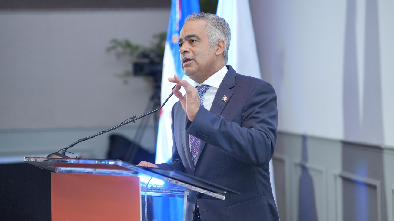 us$300-millones-anuales-invertira-el-gobierno-dominicano-para-eliminar-apagones